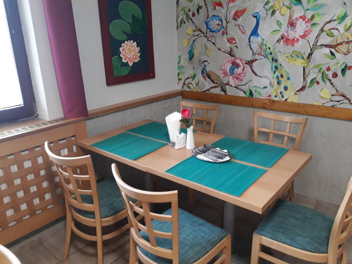Penzion Fantasy - Restaurant Lipník nad Bečou المظهر الخارجي الصورة